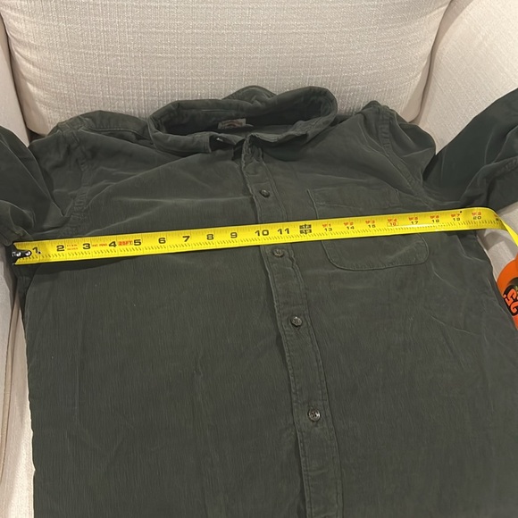 Faherty hunter green corduroy long sleeve button down shirt - Picture 8 of 8